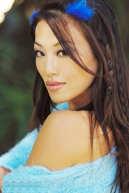 Sung Hi Lee