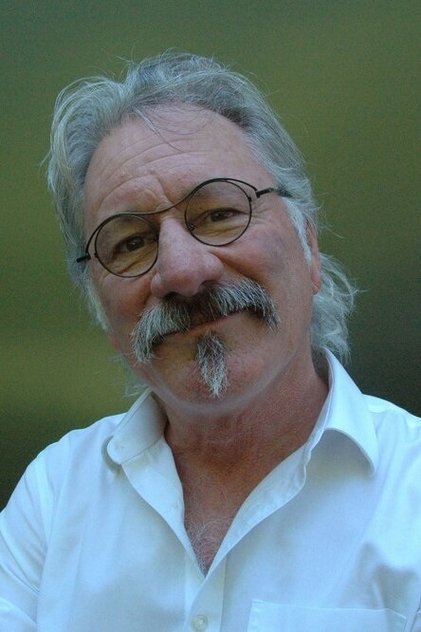 Charles André