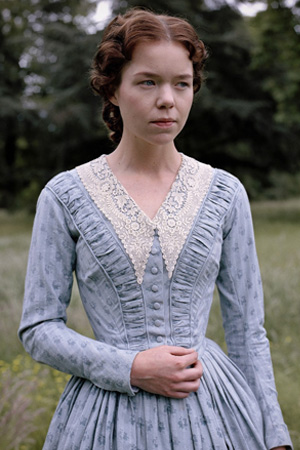 Anna Maxwell-Martin