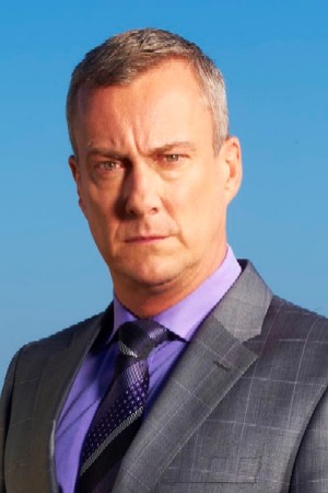 Stephen Tompkinson