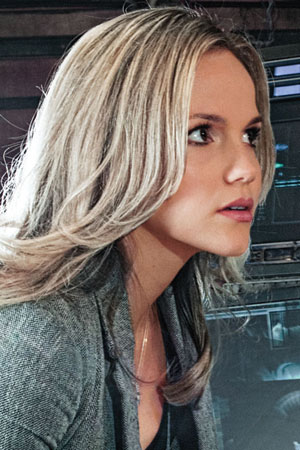 Alexa Havins