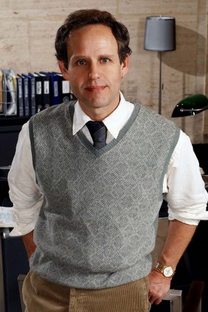 Peter MacNicol