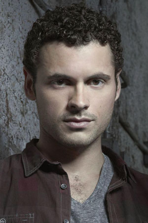 Adan Canto