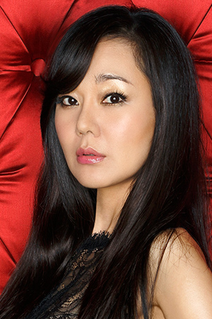 Yunjin Kim