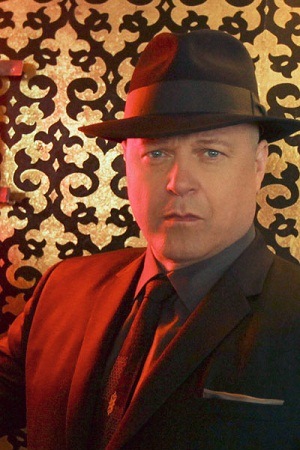Michael Chiklis