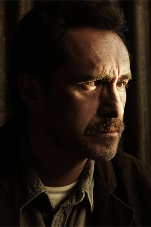 Demian Bichir