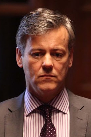 Rupert Graves