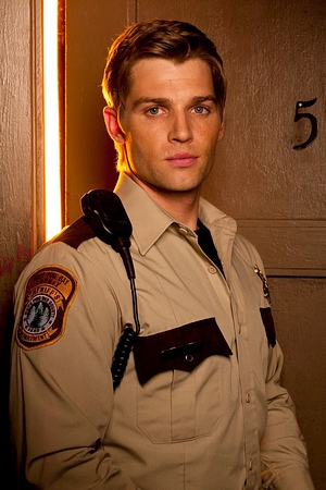 Mike Vogel