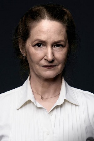 Melissa Leo