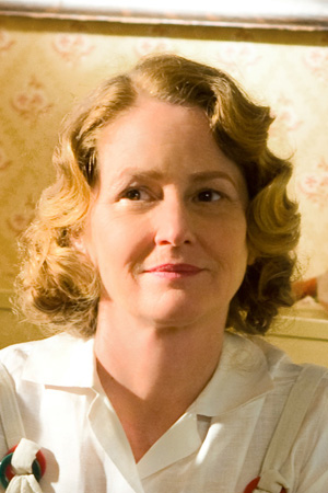 Melissa Leo