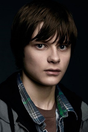 Charlie Tahan