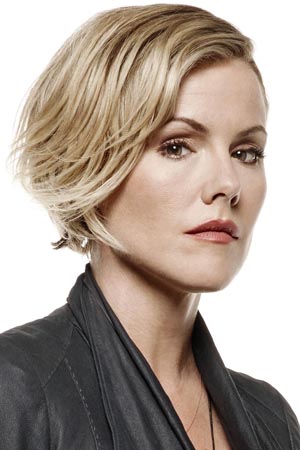 Kathleen Robertson