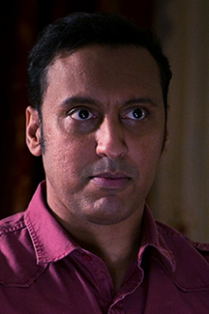 Aasif Mandvi