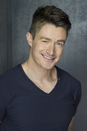 Robert Buckley