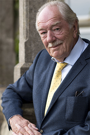 Michael Gambon