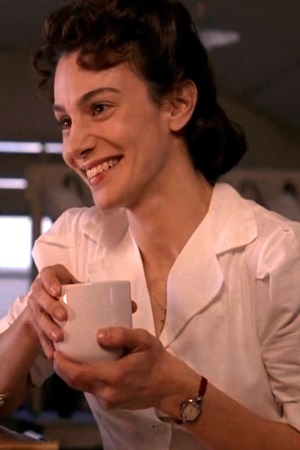 Annie Parisse