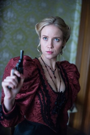 Jessy Schram