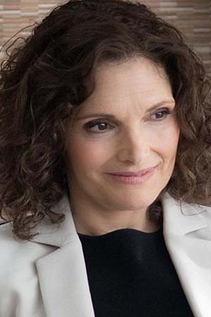 Mary Elizabeth Mastrantonio