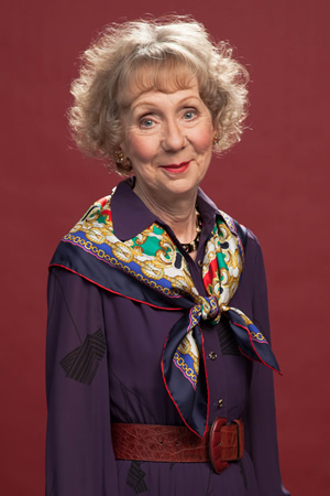 Marcia Warren