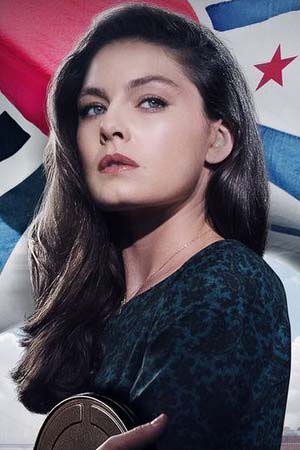 Alexa Davalos