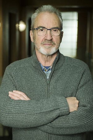 Larry Lamb