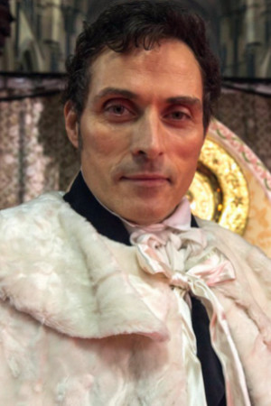 Rufus Sewell