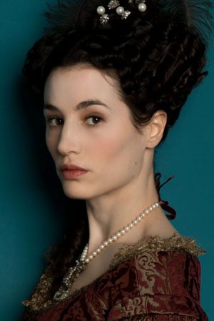 Elisa Lasowski
