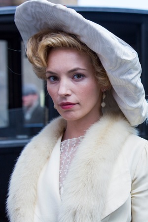 Perdita Weeks
