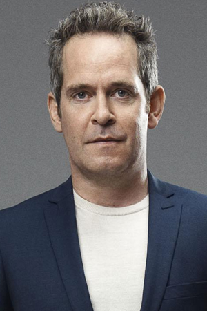 Tom Hollander