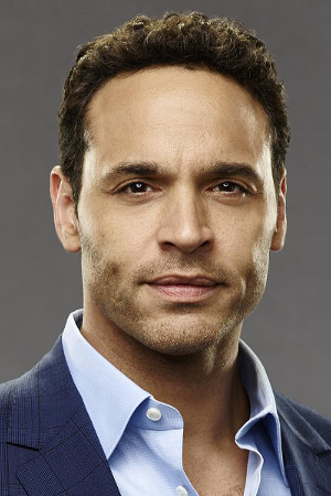 Daniel Sunjata