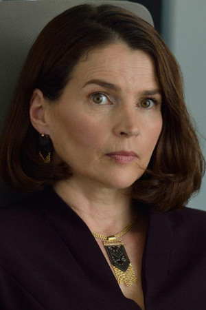 Julia Ormond