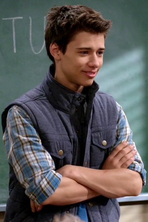 Uriah Shelton