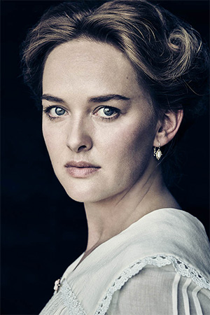Jess Weixler