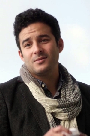 Ennis Esmer