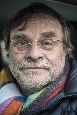 Lars Knutzon