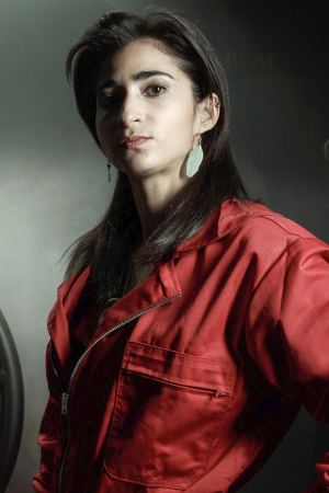 Alba Flores