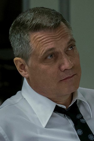 Holt McCallany