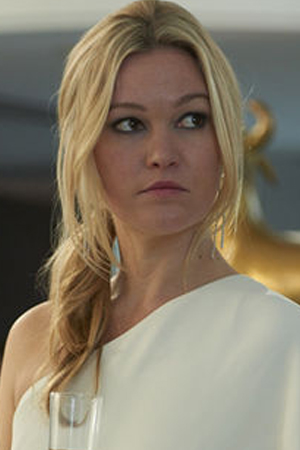 Julia Stiles
