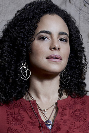 Parisa Fitz-Henley