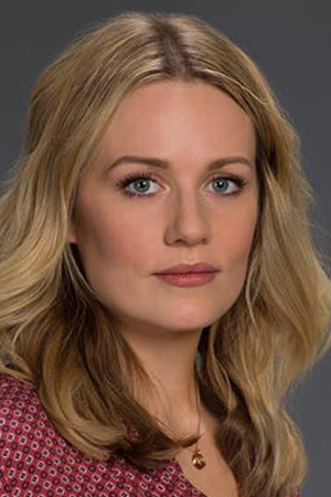 Cara Theobold