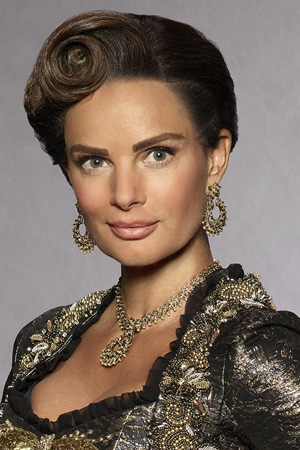 Gabrielle Anwar