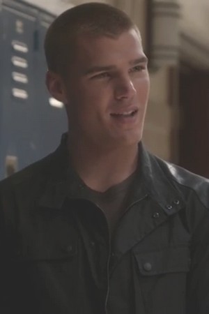 Chris Zylka