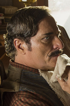 Kim Coates