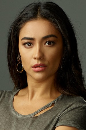 Shay Mitchell