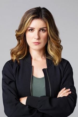 Shenae Grimes-Beech