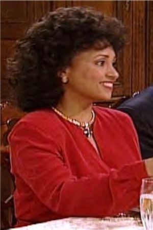 Daphne Maxwell Reid