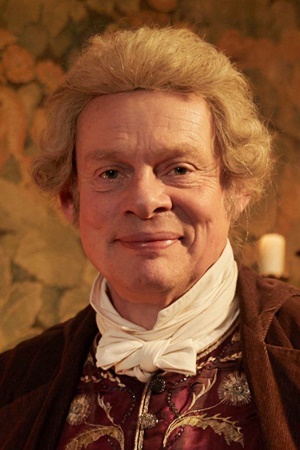 Martin Clunes