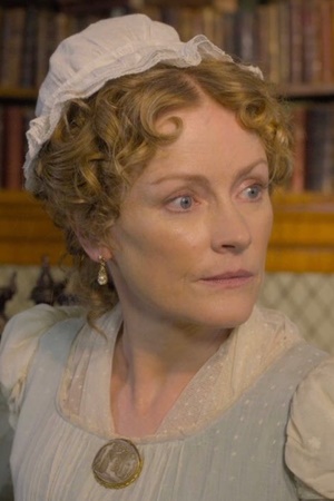 Claire Skinner
