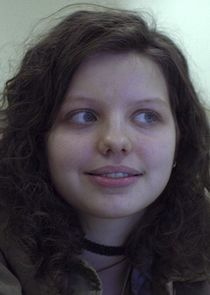Chloë Levine