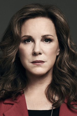 Elizabeth Perkins
